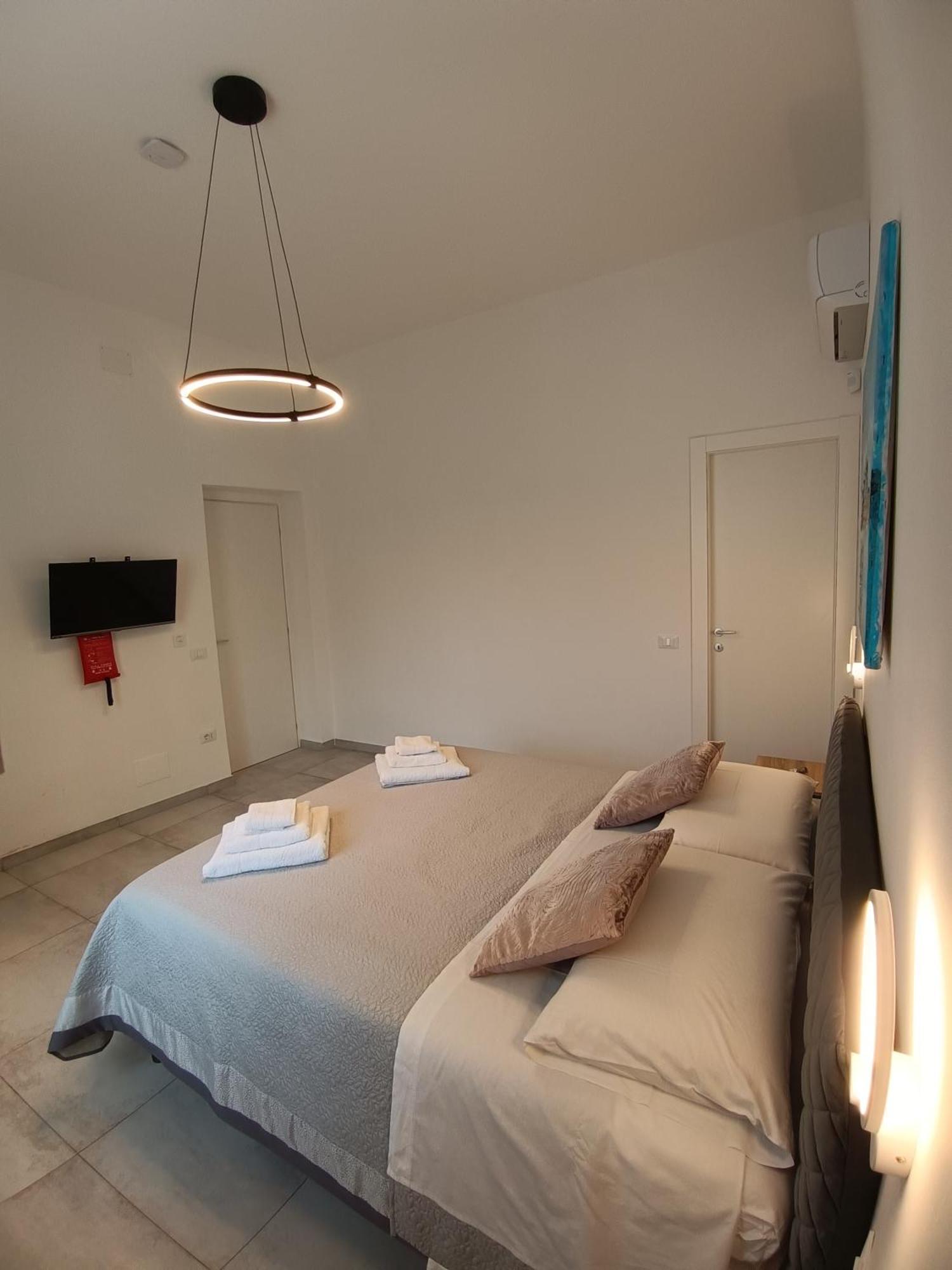 Clio'S House - Mondello Villa ภายนอก รูปภาพ
