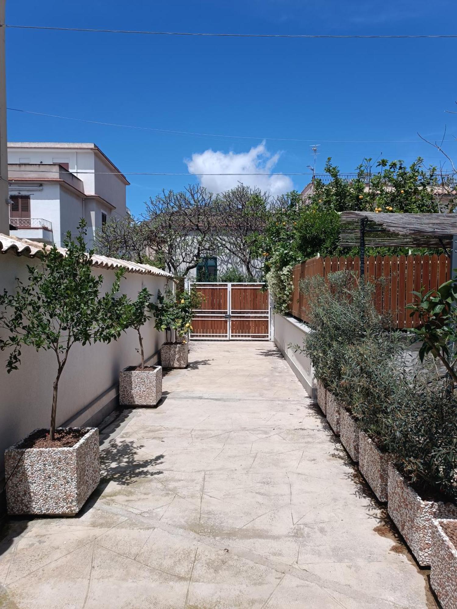Clio'S House - Mondello Villa ภายนอก รูปภาพ